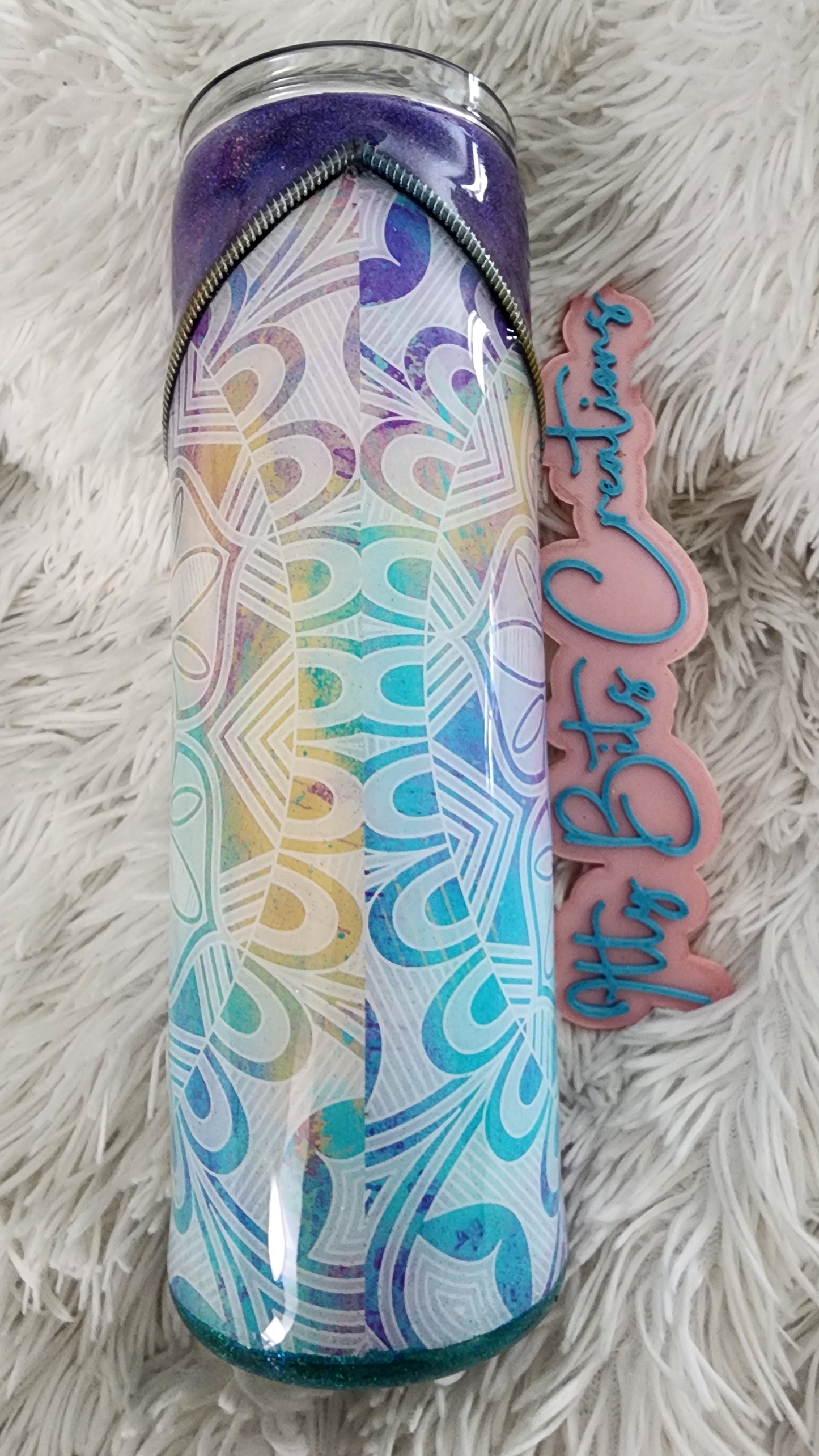 30 oz zipper Mandala Wings